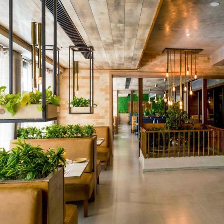Hotel Kinara Grand ハイデラバード エクステリア 写真